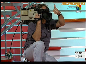 Nazarena.Velez.2x.Vueltitas.Pollerita.y.Marcando.Pezones.Intrusos.SD.HQ.60FPS-Colitaz.07a155.jpeg