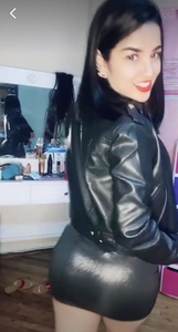 https://thumbs4.imagebam.com/93/f3/ad/MEVUWJ_t.jpeg