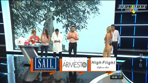 Carolina.Losada.Pantalon.Ajustado.Mostaza.TCAM.1080P-Colitaz.78.jpeg