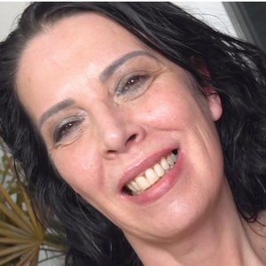 [Image: ME1A3G80_t.jpg]