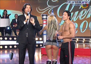 Evangelina.Aderson.Bailando.2008.Pollerita.Remera.Mojada.SD.60FPS-Colitaz.150.jpeg