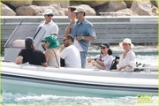 katy-perry-orlando-bloom-boat-ride-friends-in-south-of-france-22.jpg