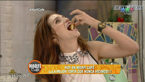 Zaira.Nara.Comiendo.Banana.Morfi.Cafe.1080P.Colitaz.42.jpeg
