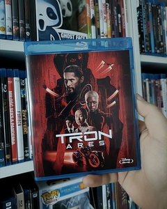 [Obrazek: ME1B0HSZ_t.jpg]