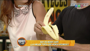 Zaira.Nara.Comiendo.Banana.Morfi.Cafe.1080P.Colitaz.00.jpeg