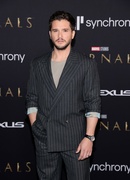 Kit+Harington+Los+Angeles+Premiere+Marvel+4bOMPrliaPrx.jpg