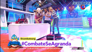 Laurita.Fernandez.Jean.Ajustado.Paula.Gomez.Combate.1080P-Colitaz.18.jpeg