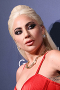Lady+Gaga+House+Gucci+Italian+Premiere+Photocall+fW8ok4ZyvFHx.jpg