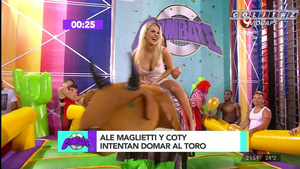 Alejandra.Maglietti.Y.Coti.Alvarez.Toro.Mecanico.Combate.1080P-Colitaz.114.jpeg
