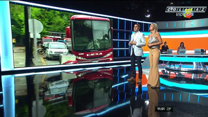 Carolina.Losada.Pantalon.Ajustado.Mostaza.TCAM.1080P-Colitaz.16.jpeg