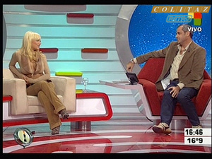 Evangelina.Anderson.Pantalon.Ajustado.Beige.Vueltita.Intrusos..No.Audio.SD.HQ.60FPS-Colitaz.167.jpeg