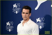 colin-farrell-brendan-gleeson-banshee-premiere-photo-call-venice-51.jpg
