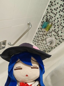 wdY5S7hn.jpg