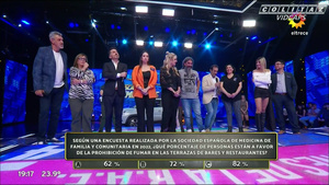 Cande.Ruggeri.Los.8.escalones.Oops.Pollerita.1080P.15.05.25-Colitaz.26.jpeg