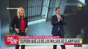 Debora.Plager.Pantalon.Negro.Ajustado.Tipo.Cuero.Involucrados.1080P-ColitazTV.27.jpeg