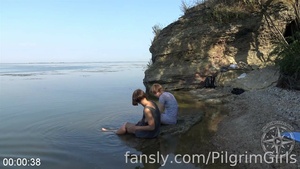 [Image: ME14KMFH_t.jpg]