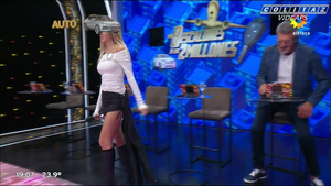 Cande.Ruggeri.Los.8.escalones.Oops.Pollerita.1080P.15.05.25-Colitaz.100.jpeg