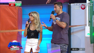Laurita.Fernandez.Pollerita.Tajo.Descuido.Combate.1080P-Colitaz.28.jpeg