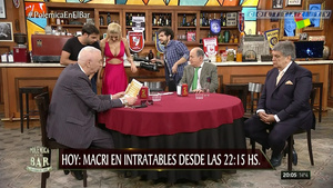 Virginia.Gallardo.Terribles.Pechos.Piernas.y.Descuidos.Polemica.1080P-Colitaztv.11.jpeg