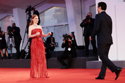Jessica+Chastain+Competencia+Oficial+Red+Carpet+W56j6Kwl4Y-x.jpg