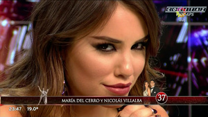 Laly.Esposito.Maria.Del.Cerro.Primeros.Planos.Bailando.1080P-Colitaz.33a17.jpeg