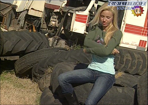 Rocio.Guirao.Diaz.El.Garage.Vid1.SD.60FPS-Colitaz.78.jpeg