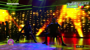 Silvina.Escudero.Cantando.2024.Rock.1080P-Colitaz.39.jpeg