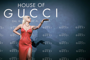 Lady+Gaga+House+Gucci+Italian+Premiere+Photocall+1_HuYtbNUkIx.jpg