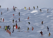  Зимние виды спорта и курорты / Winter Sports and Resorts MEMH6G_t