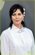 charlize-theron-debuts-black-hair-at-her-charity-event-20.jpg
