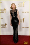 cate-blanchett-black-lace-shimmering-sag-awards-2023-02.jpg