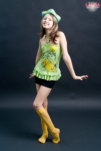 [Image: ME1A0U4A_t.jpg]