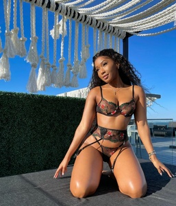 Nqobile Khwezi (2).jpg