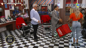 Sol.Perez.La.Peluqueria.2019.Jeans.Ajustados.Bicicleta.1080P-Colitaz.78.jpeg