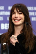 anne-hathaway-at-she-came-to-me-press-conference-at-73rd-berlinale-international-film-festival-02-16-2023-1.jpg