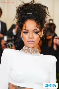 15 kieu toc an tuong cop mac rihanna9 15 kiểu tóc ấn tượng cộp mác Rihanna
