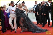 gemma-chan-chris-pine-sydney-chandler-nick-kroll-dwd-venice-premiere-25.jpg