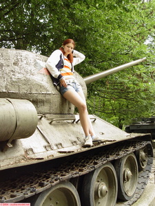 [Image: ME1CNNRN_t.jpg]