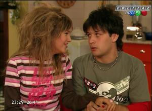 Luisana.Lopilato.Casados.Con.Hijos.Pool.HD-Colitaz.15.jpeg