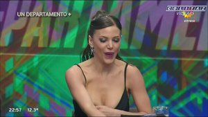 Evangelina.Anderson.8.Escalones.Bailando.FlashDance.1080P-Colitaz.82.jpeg
