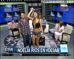 Noelia.Rios.Camila.Velasco.De.0.a.6.Comen.Panqueques.28.02.15-Colitaz.22.jpeg