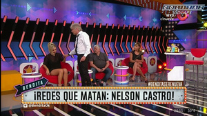 Alejandra.Maglietti.Shortcito.Ajustadisimo.Cuero.Bendita.HD-Colitaz.06.jpeg