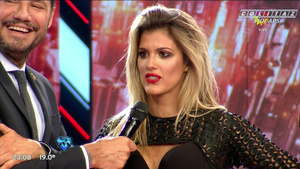 Laly.Esposito.Maria.Del.Cerro.Primeros.Planos.Bailando.1080P-Colitaz.08.jpeg