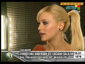 Evangelina.Anderson.Nota.Intrusos.Previa.Vueltita.SD.HQ.60FPS.No.Audio-Colitaz.53.jpeg