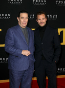 Jamie+Dornan+Los+Angeles+Premiere+Focus+Features+cE_yj7vuQWyx.jpg