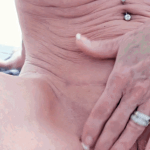 [Image: ME1AHAT7_t.gif]