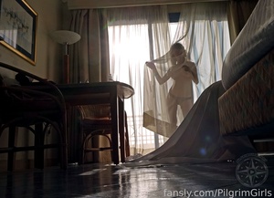 [Image: ME14KM9C_t.jpeg]