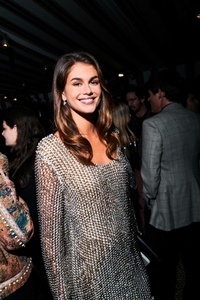 Kaia Gerber - Page 10 MER9LWD_t