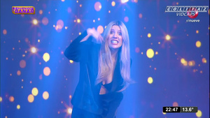 Laurita.Fernandez.Bienvenidos.a.Ganar.Vestido.Blazer.Abierto.1080P-Colitaz.35.jpeg