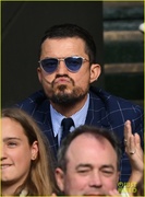 katy-perry-orlando-bloom-kiss-reactions-wimbledon-appearance-00.jpg